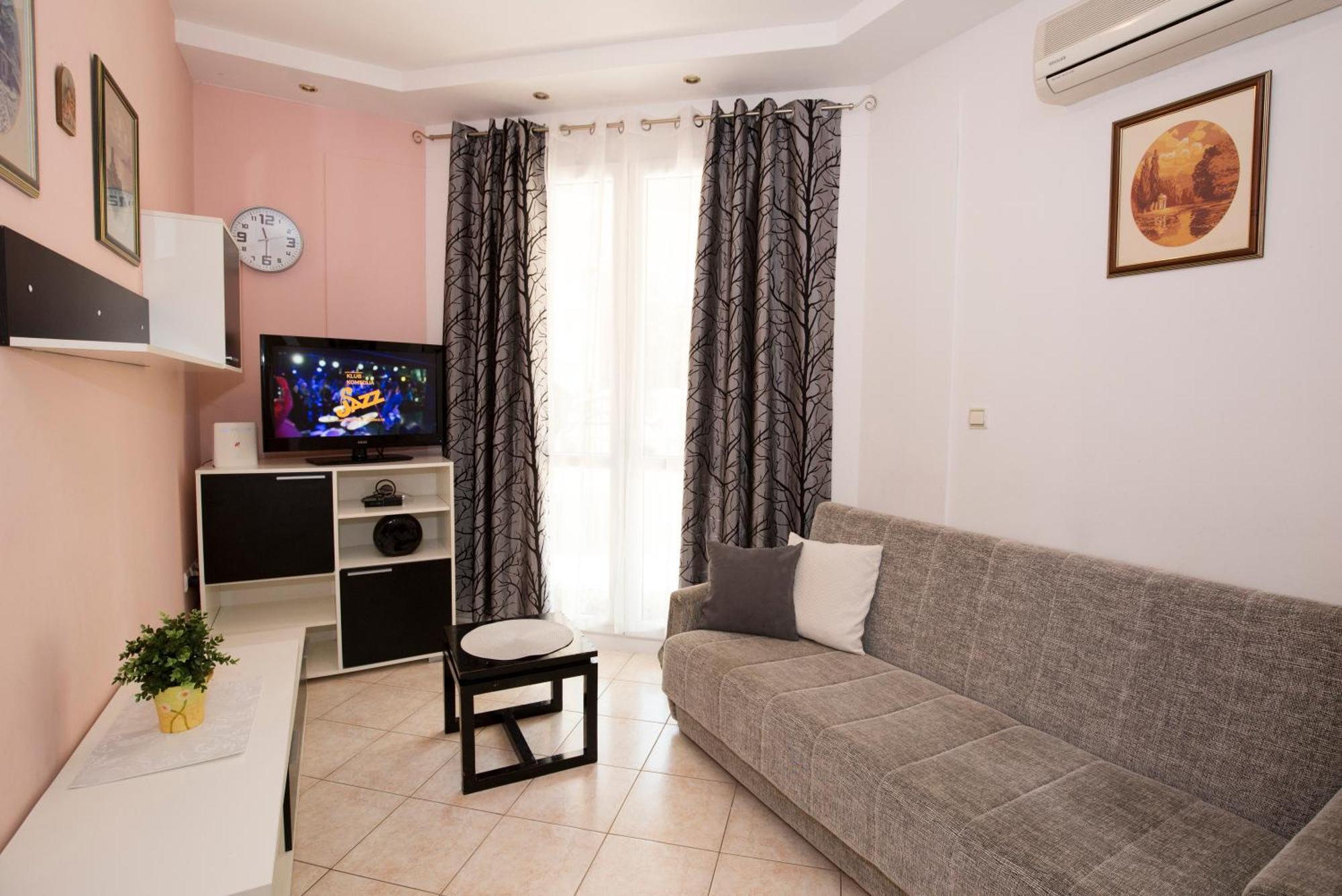Apartman Roza Omiš Exterior foto