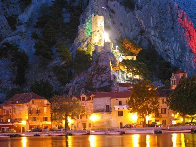 Apartman Roza Omiš Exterior foto